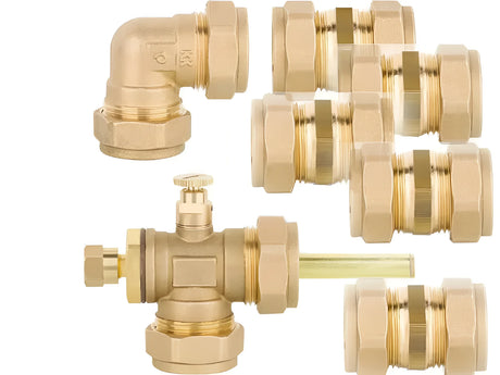 Komplettpaket Attack SLX 20 kW mit Hygienespeicher und Solarregler.